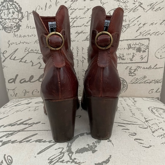 Ladies FRYE boots - Picture 4 of 5